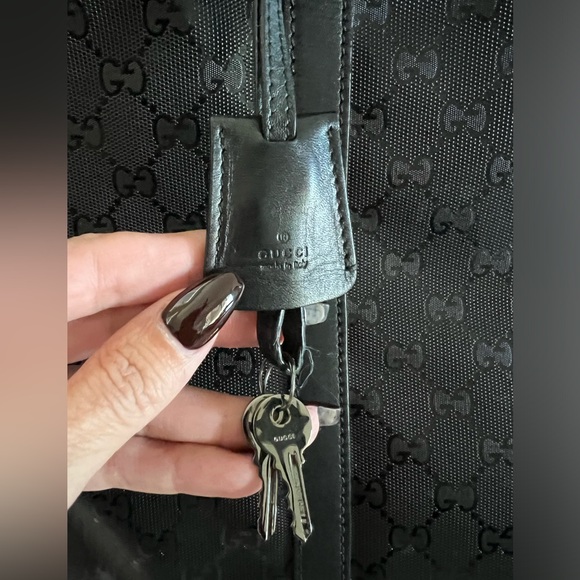 GUCCI Authentic w COA GG  bag missing strap preloved condition w lock key - Picture 4 of 16